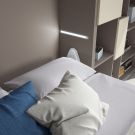 Foto de Mesa-cama 02